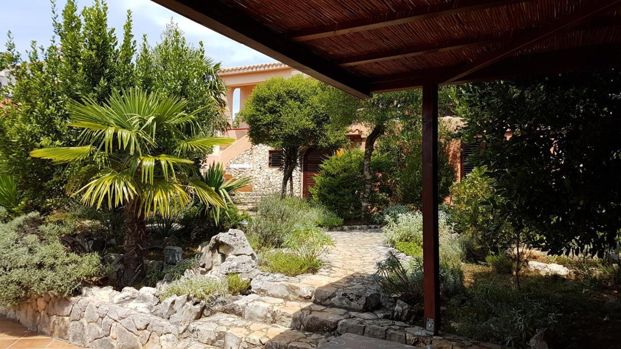 Apartments Villa Temer Pinezici  Bagian luar foto