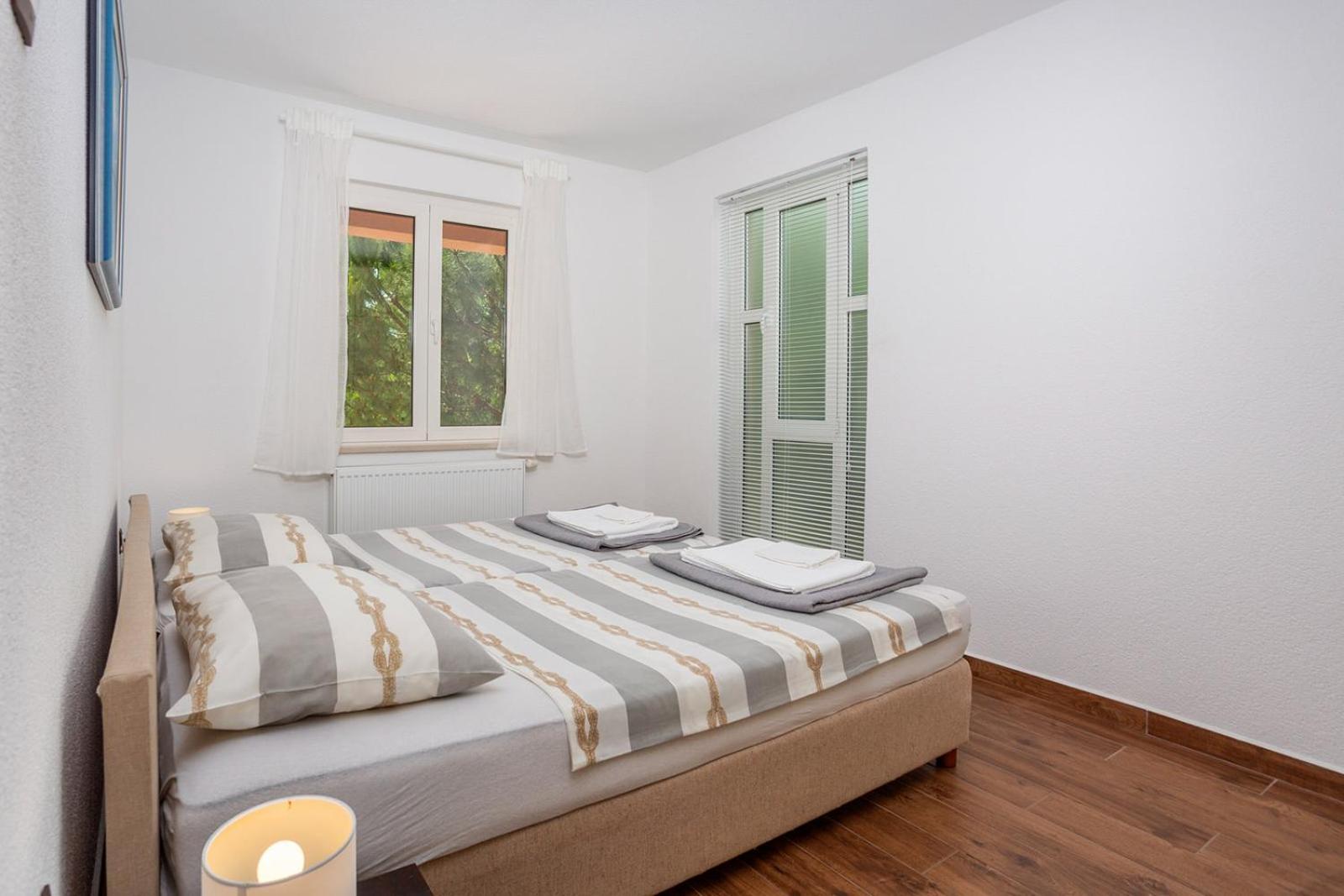 Apartments Villa Temer Pinezici  Bagian luar foto